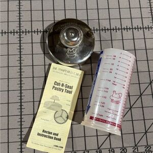 2 The Pampered Chef Tools -One Price